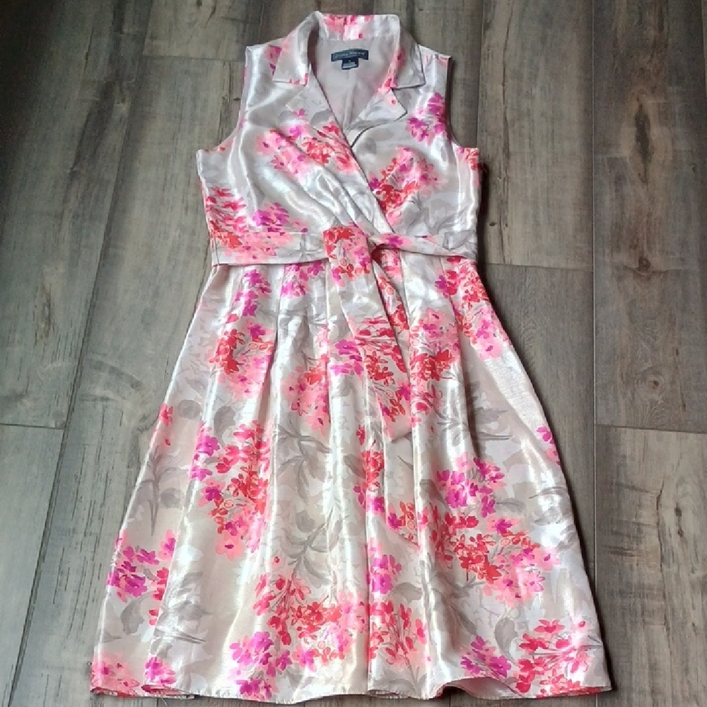 Jessica Howard Pink and Gray Floral Satin Dress